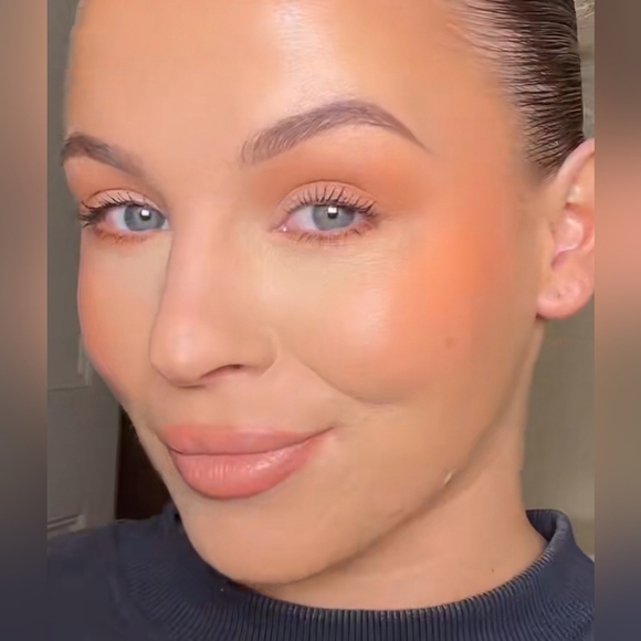 Made By Mitchell "Cape Cope With Coral" Liquid Blursh - Picture 7 of 7